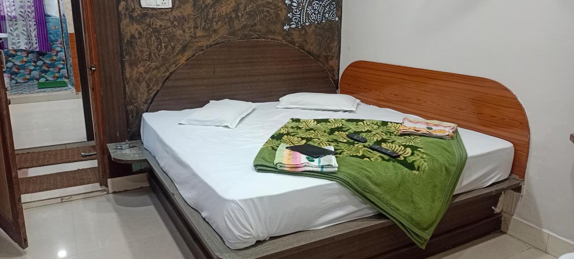 New Hotel Rajvihar Pachmarhī Kültér fotó