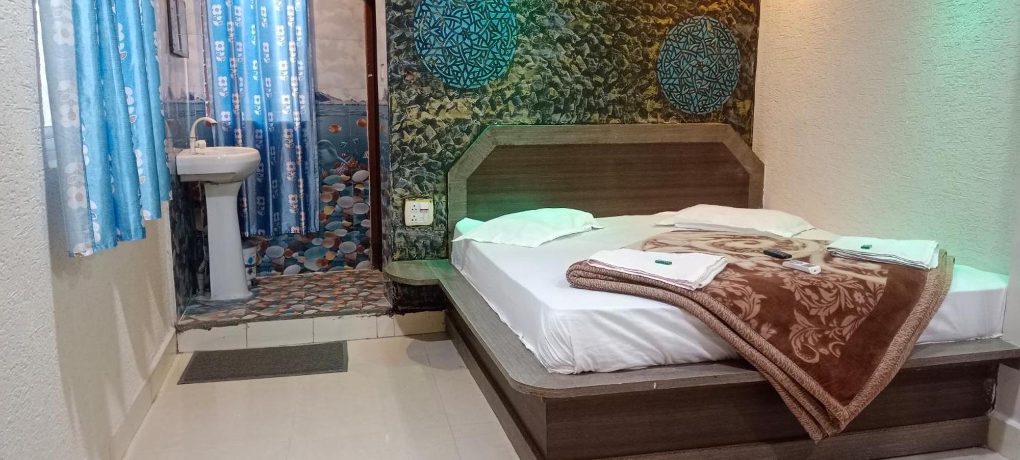 New Hotel Rajvihar Pachmarhī Kültér fotó